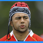 リーチ・マイケルのカフェの場所は府中!年収は相当な・・・失敗して号泣するなよ!