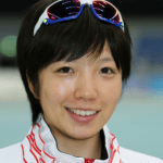 小平奈緒を獣と形容したアナウンサーに批難(誰?)。メガネが可愛い