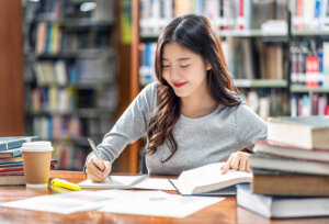 「早急」正しく読める?実は間違った読み方が定着している日本語7選